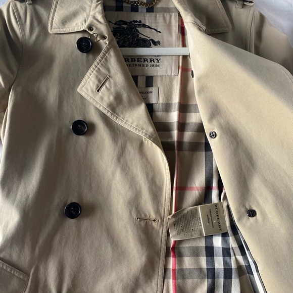 Burberry Kensington Trench Size US4 - Picture 2 of 14